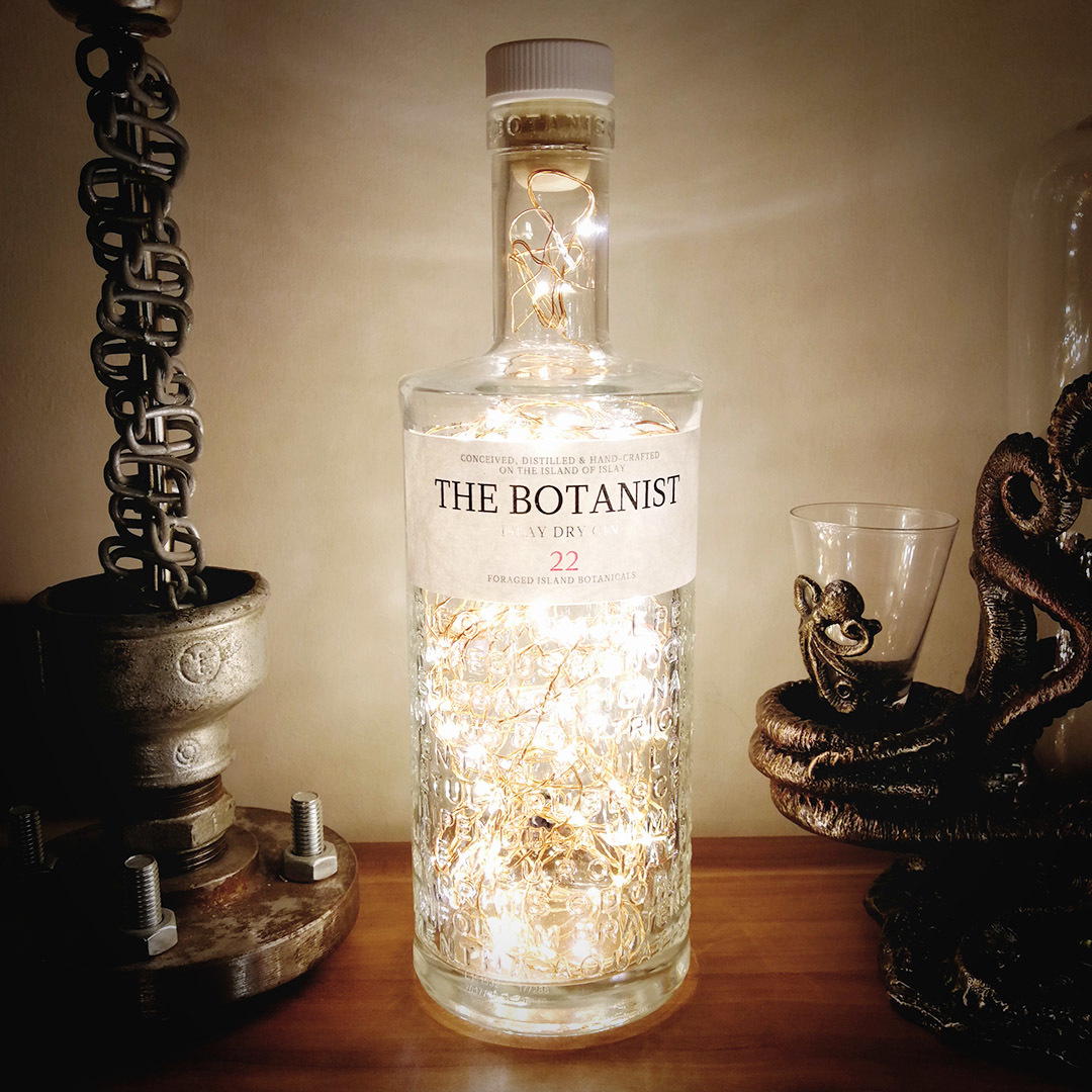 The Botanist Islay Dry Gin LED bottle light, 70cl Retro Style Media